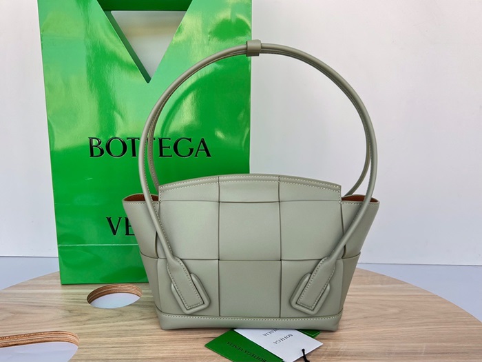 ebc204f1217ef904cf5cc0a4fc2ad7b8_1668256607_981.JPG