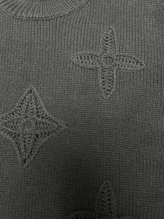 12192192fcb47d476969e81b6facc76e_1766126498_5463.JPG