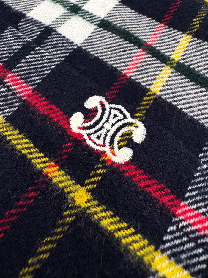 1293ba5d7e0e8baabadc4dd8e2dd579e_1765340268_4923.JPG