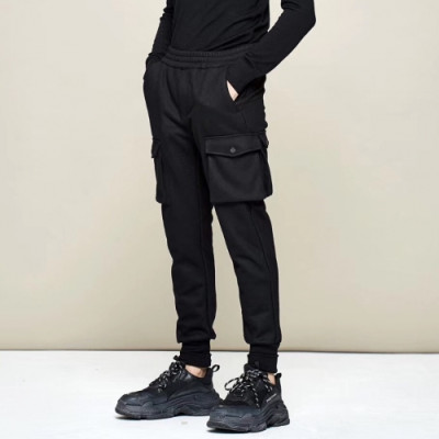 Stone Island 2020 Mens Logo Casual Wool Pants - 스톤아일랜드 2020 남성 로고 캐쥬얼 울 팬츠 Sto0115x.Size(s - 2xl).블랙