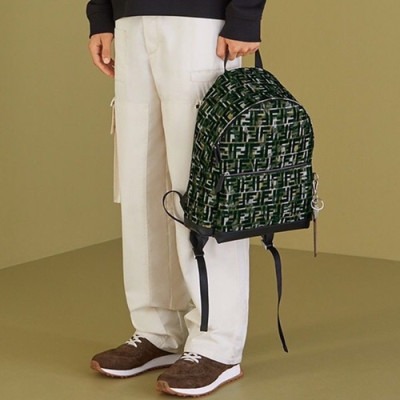 Fendi 2020 Nylon Back Pack, 38cm - 펜디 2020 나일론 남여공용 백팩,FENB0520,38cm,카키