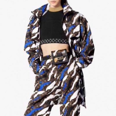 Louis vuitton Mm/Wm Casual Jacket - 루이비통 2020 남자 로고 캐쥬얼 자켓 Lou01802x.Size(s - l).브라운