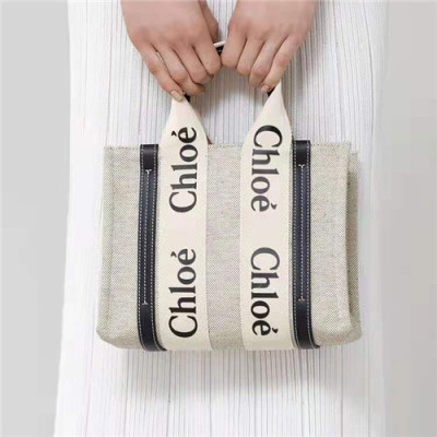 Chloe 2021 Women's Woody Tote Shopperbag,26.5cm - 끌로에 2021 여성용 우디 토트 쇼퍼백,26.5cm,CLB0212,베이지