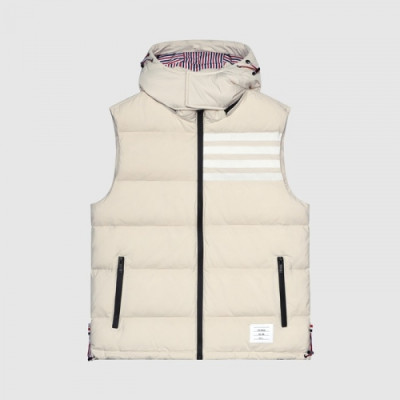 Thom Browne Mens Patch Logo Down Pedding Vest Ivory - 톰브라운 2021 남성 패치 로고 다운 패딩 조끼 Thom01477x Size(1 - 5) 아이보리