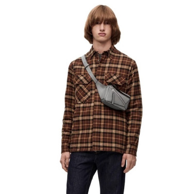 로에베 남성 그레이 크로스백 - Loewe Mens Gray Cross Bag - loe746x