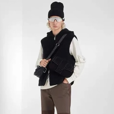 펜디 남성 블랙 베스트 - Fendi Mens Black Vest - fe132x