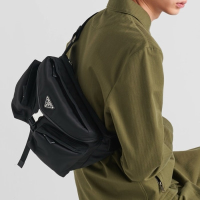 프라다 남성 블랙 슬링백 - Prada Mens Black Slingbag - prb1563x