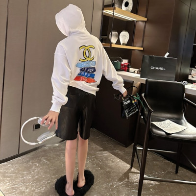 [당일배송] 샤넬 여성 수입고급 샤넬 라운드 로고 후드티 - dd537x